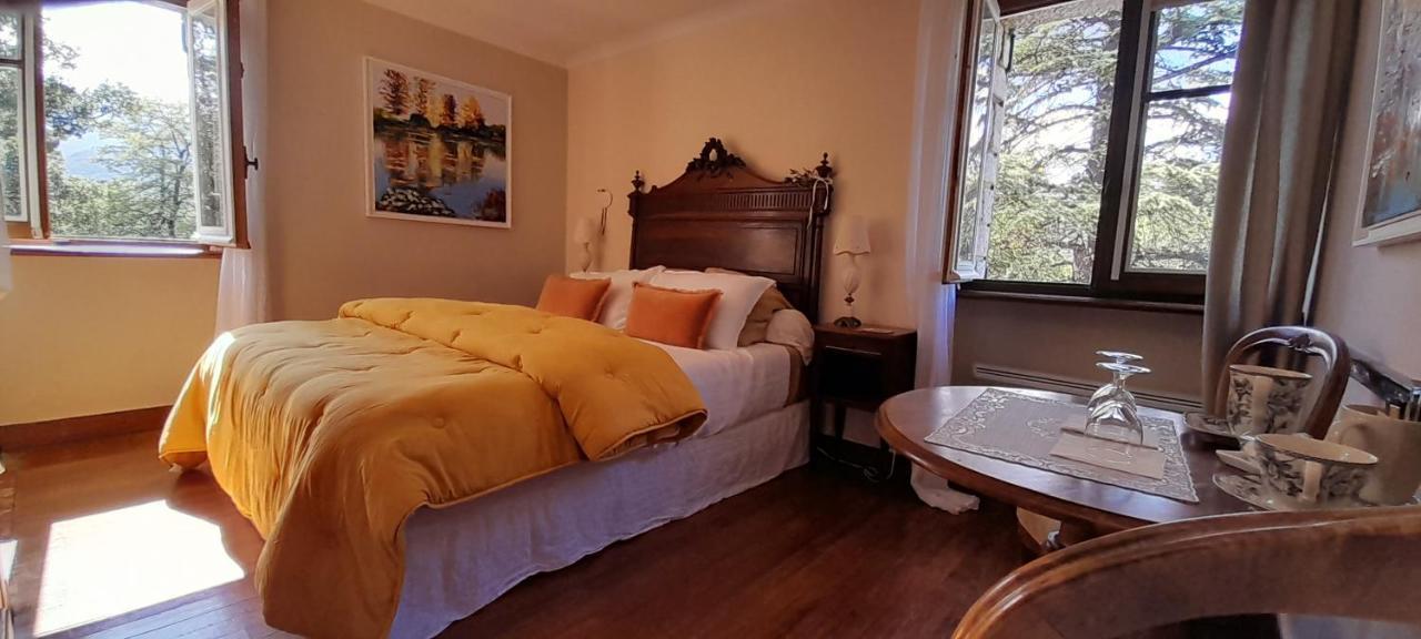 Castell Rose Bed & Breakfast Prades  Rom bilde