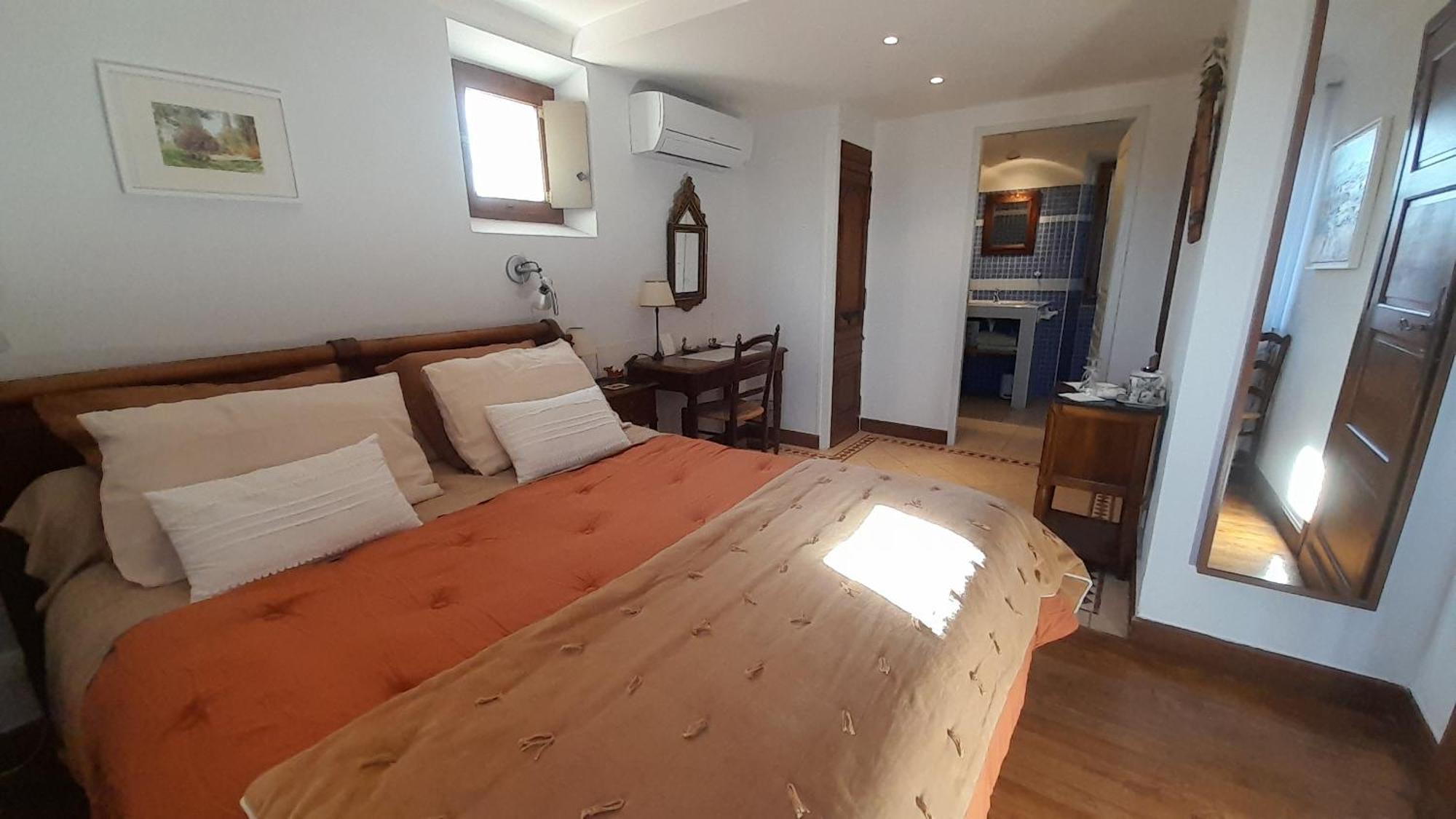 Castell Rose Bed & Breakfast Prades  Rom bilde